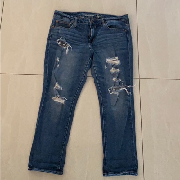 American Eagle Outfitters Denim - American Eagle slouchy Jeans